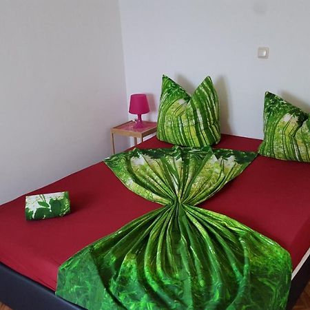 Apartments Megi Biograd Na Moru Esterno foto